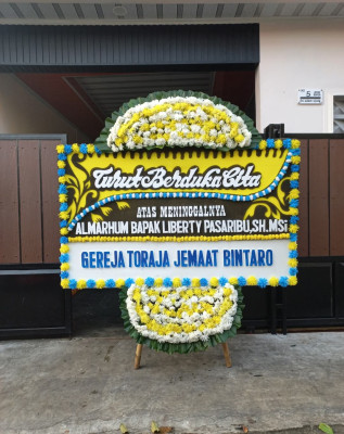 Papan Bunga Duka di Tapin Tengah