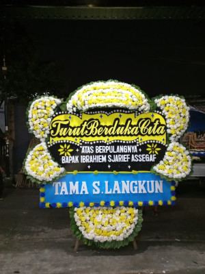 Papan Bunga Duka di Tapin Tengah